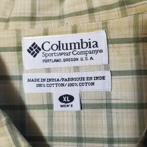 Columbia XL short sleeve shirt.